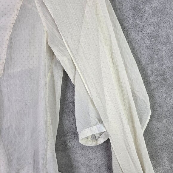 Womens Fossil White Sheer Dot Pattern Blouse Long Sleeve 100% Polyester Size XS - Picture 4 of 8